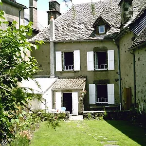 Chambre D'hôtes La Maison De Barrouze Couette-café Salers